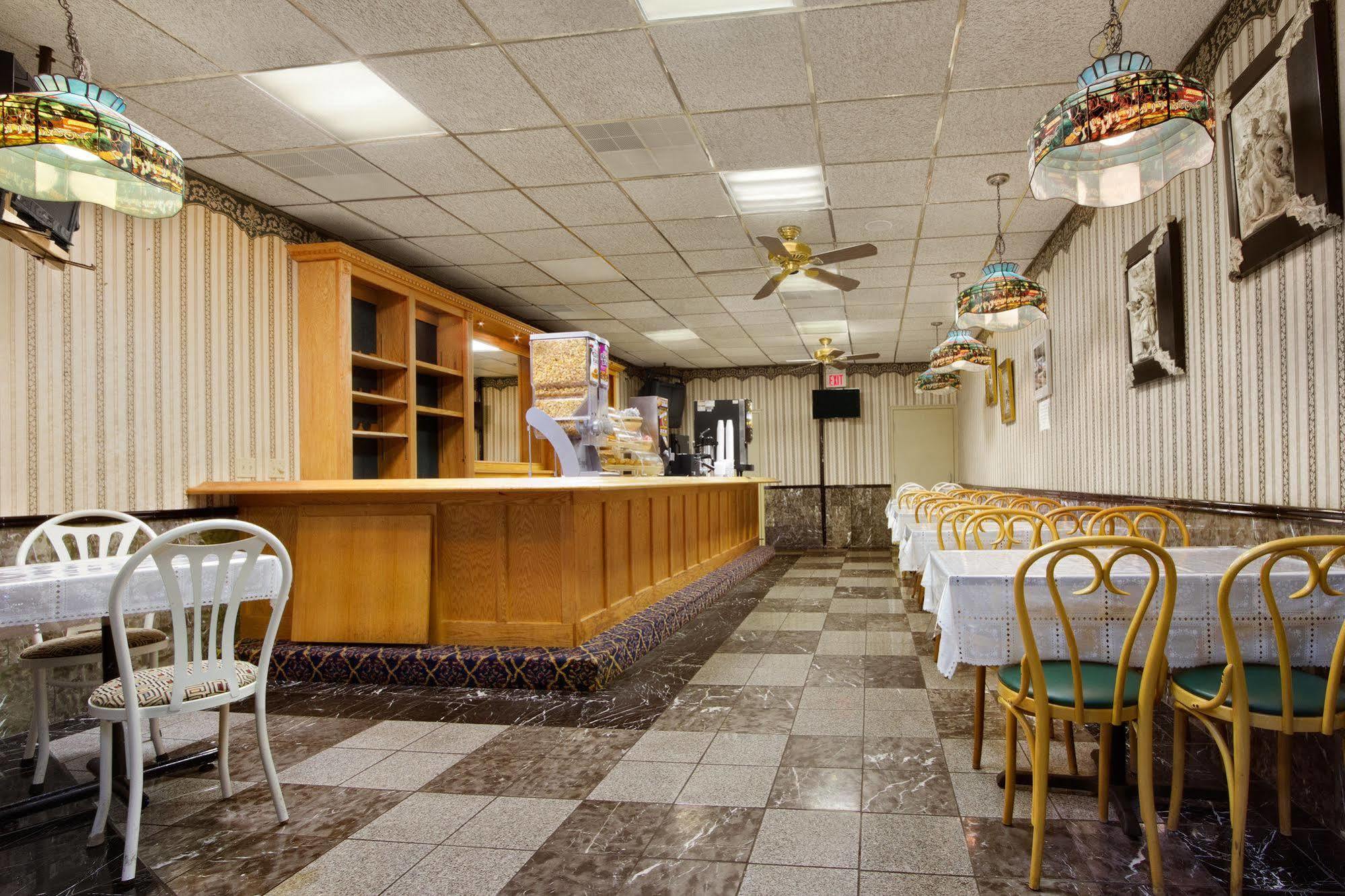 Oh St Joseph Resort Hotel Pleasantville Restaurant photo